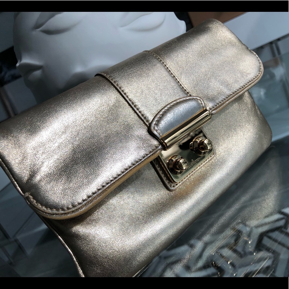 100% Authentic Louis Vuitton Sofia Coppola clutch